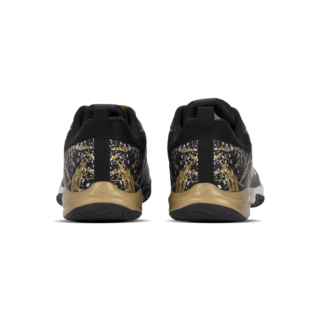 Beast Max (Black/Gold)