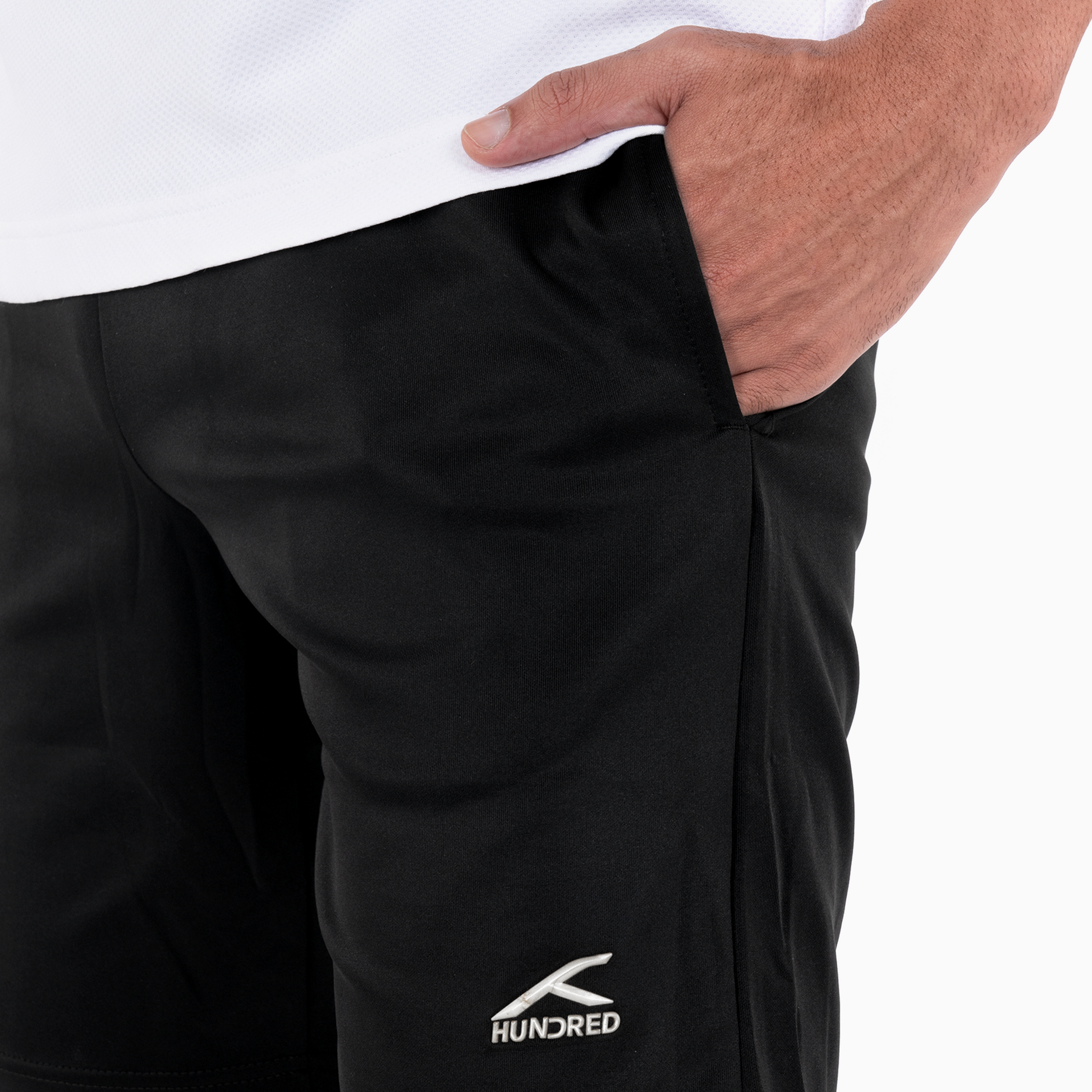 Ace Shorts_Black/White